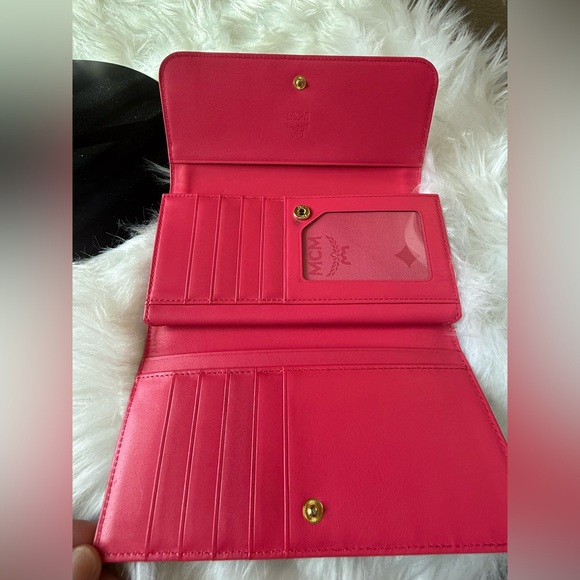 MCM Pink Leather Women's trifold long wallet - Picture 3 of 11